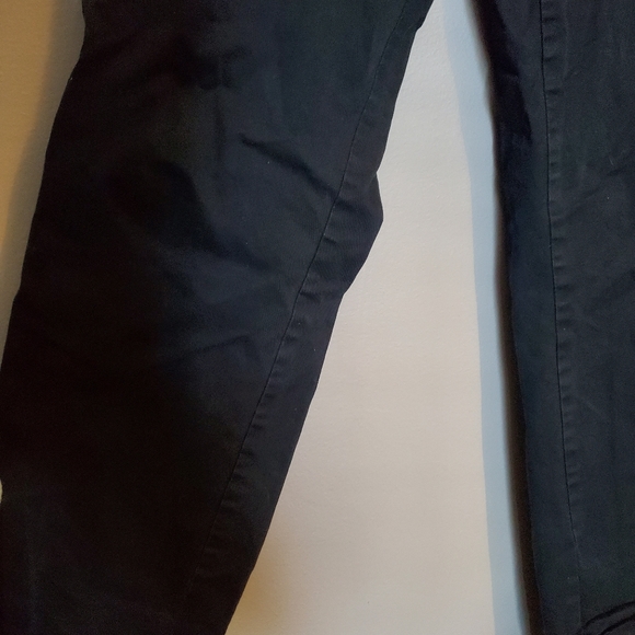 GAP Faded Black Khakis Vintage Rolled Crop Pants - Size 0R - Picture 9 of 13